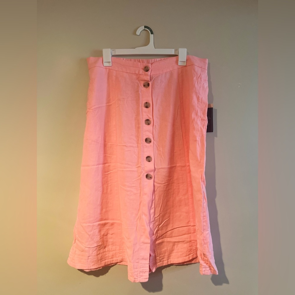 NWOT Universal Thread Electric Pink Midi Skirt